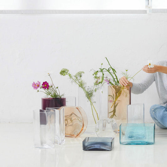 Leonardo Centro Vase Triangle, set of 2, flower vase, glass vase, table vase, decorative vase, flower pot, glass, 23 cm, 046941