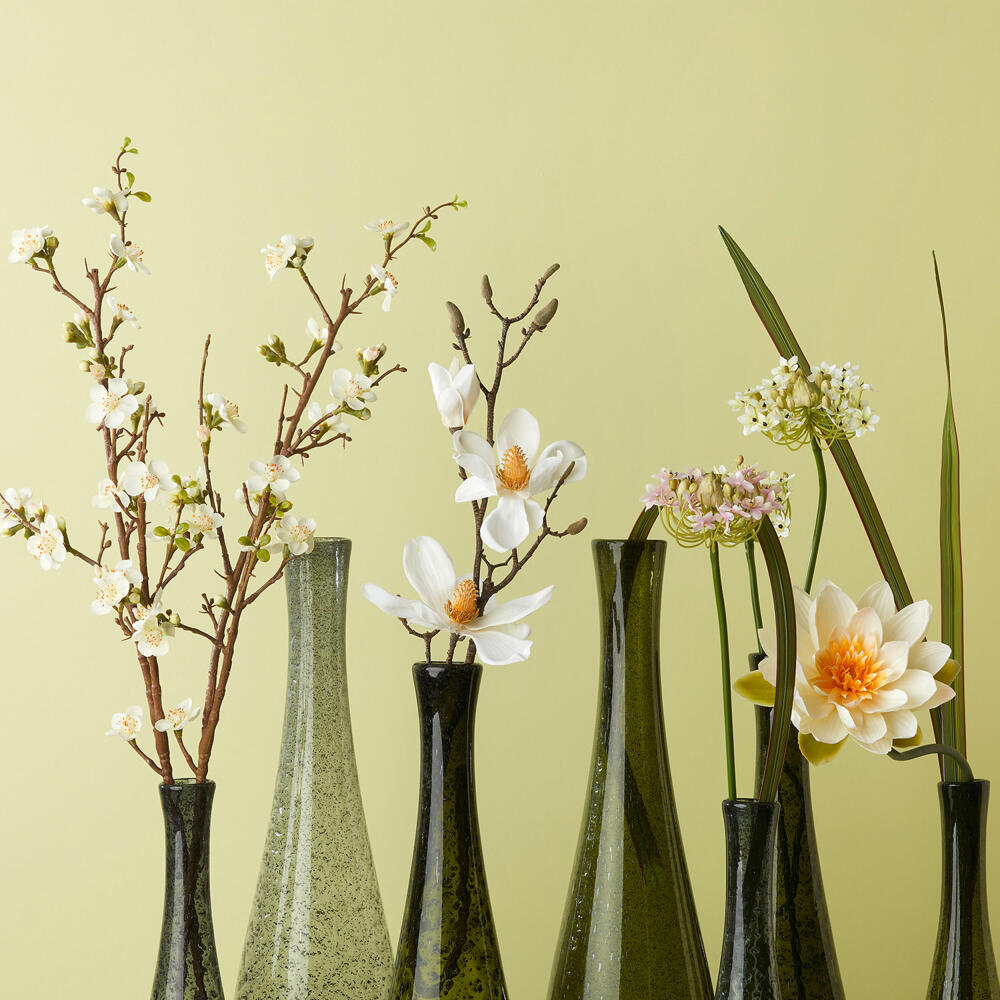 Leonardo Fiore Magnolia, set of 12, artificial flower, flower branch, blossom branch, decorative branch, flower branch, decoration, white, 80 cm, 031693