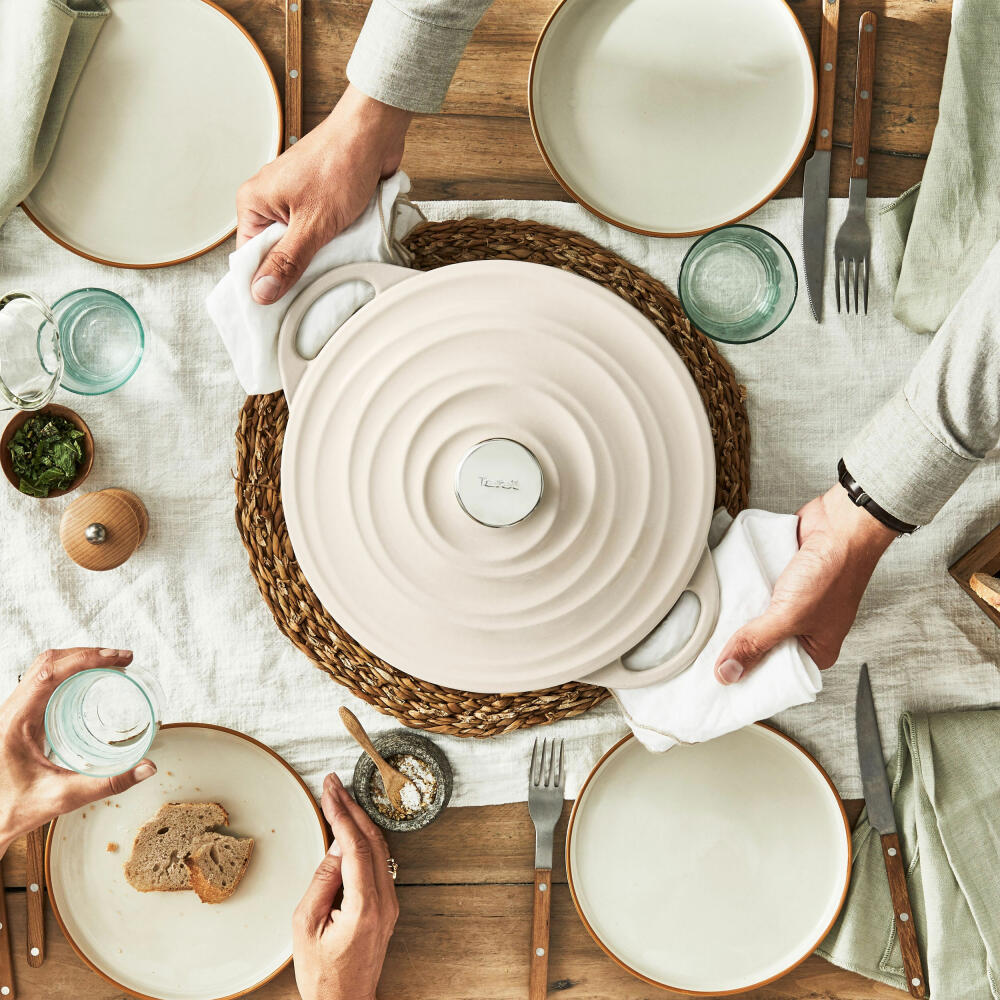 Tefal Lov Servierpfanne, Schmorpfanne, Sauteuse, Induktionsgeeignet, Gusseisen, Beige, Ø 28 cm, E25972