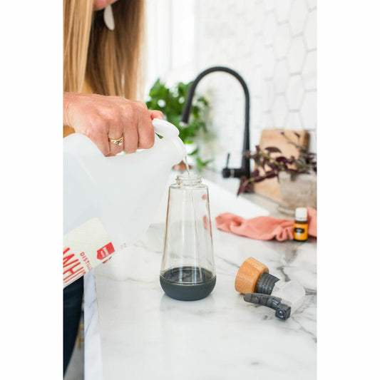 Full Circle Home Sprühflasche Bottle Service, Pflanzensprüher, Sprayflasche, Glas, Bambus, Grau, 450 ml, FC19112GY