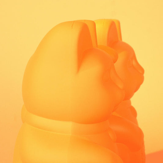 Donkey Products Lucky Cat Maneki Neko, Winkekatze, Glücksbringer, Kunststoff, Peach, 15 cm, 330622