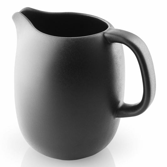 Eva Solo Nordic kitchen Kanne, Saftkanne, Milchkanne, Wasserkanne, Servierkanne, Feinsteinzeug, Schwarz, 0.5 L, 502798
