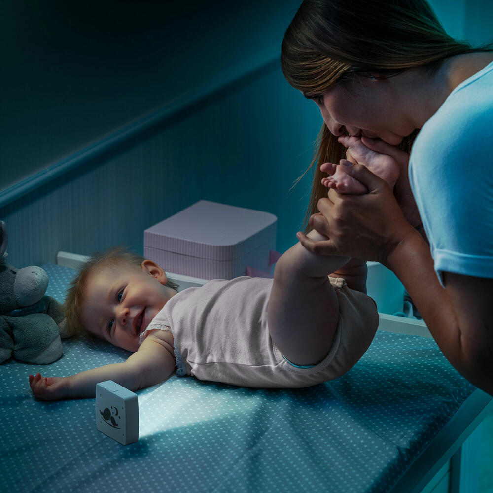 reer NightGuide Wickel-Licht, mit Bewegungssensor, Wickellicht, Nachtlicht, Dämmerungssensor, 52020