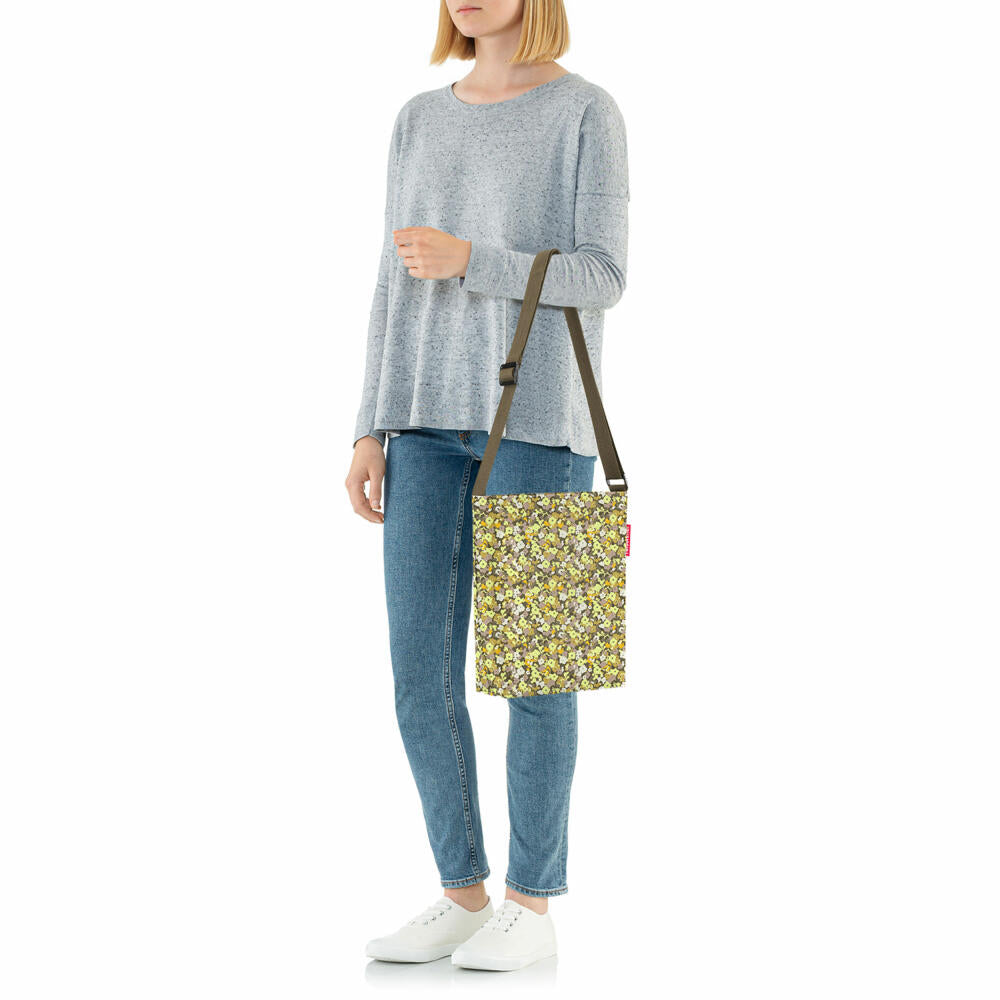 reisenthel shoulderbag S, shoulder bag, tote bag, shoulder bag, bag, polyester fabric, Viola Yellow, 4.7 L, HY2031