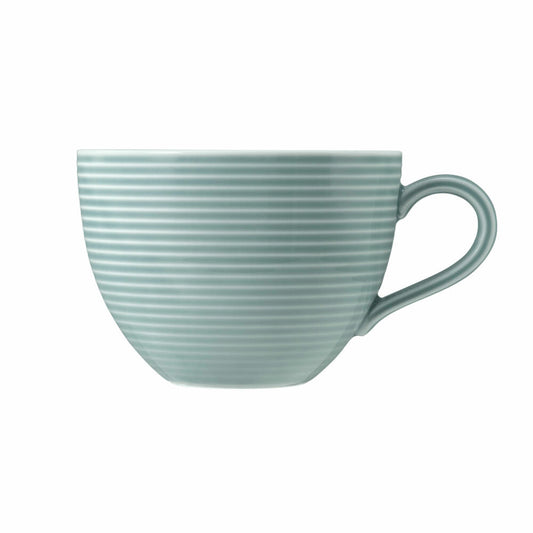 Seltmann Weiden Beat Arktisblau Milchkaffeeobertasse, mit Relief, Kaffeetasse, Milchkaffee Tasse, Obertasse, Porzellan, Hellblau, 350 ml, 001.753839