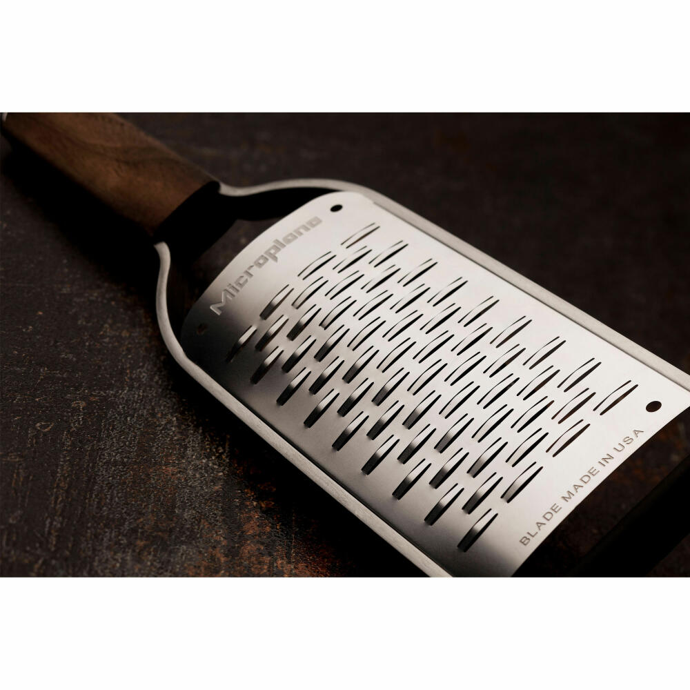 Microplane Kitchen Grater Master 2-Way Cutting, Strip Cutter, Grater, Stainless Steel, Walnut, 43302