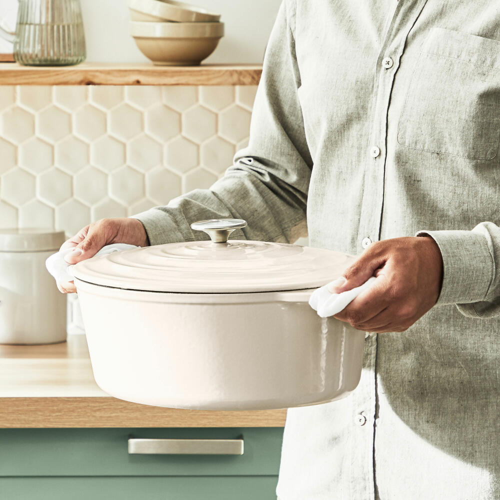 Tefal Lov Ovaler Bräter, Schmortopf, Kochtopf, Induktionsgeeignet, Gusseisen, Beige, 34 cm, E25906