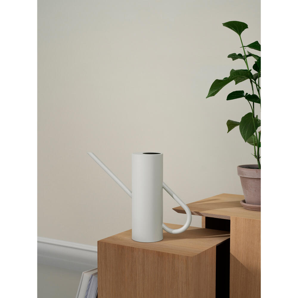 Stelton Blumengießkanne Bloom, Edelstahl, TPR Kunststoff, Sand,  2 L, 345-1