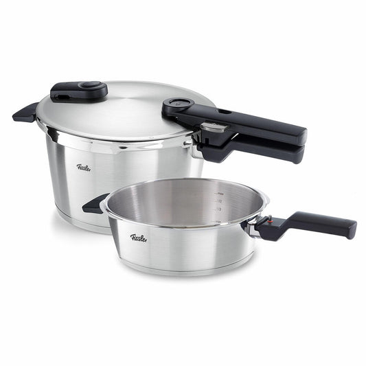 Fissler pressure cooker set Vitaquick Premium 2-piece, pressure cooker + pressure frying pan, stainless steel 18/10, silver, 4.5 + 2.5 L, 602-410-11-000