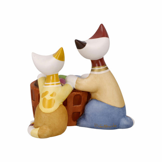 Goebel figurine Rosina Wachtmeister - Cats Piccoli aiutanti, bisque porcelain, colorful, 10 cm, 31400791