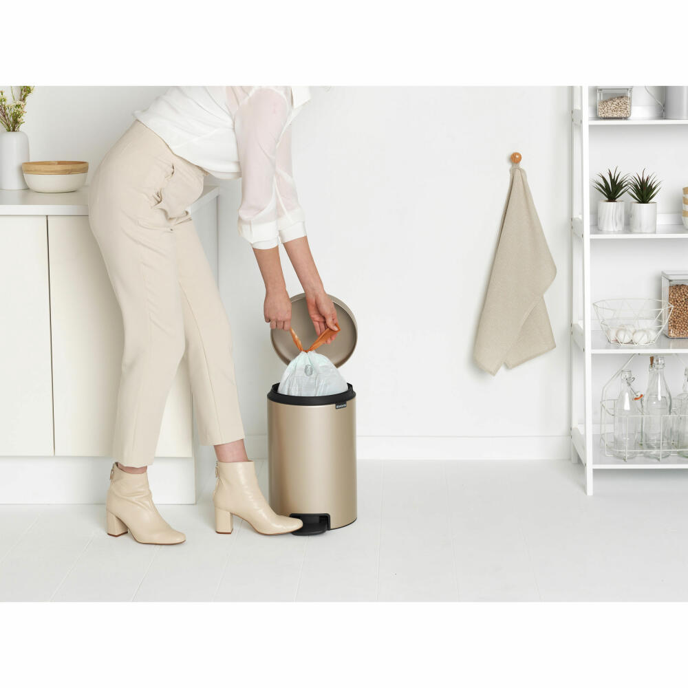 Brabantia Treteimer NewIcon, Abfalleimer, Mülleimer, Stahl, Metallic Gold, 12 L, 304446