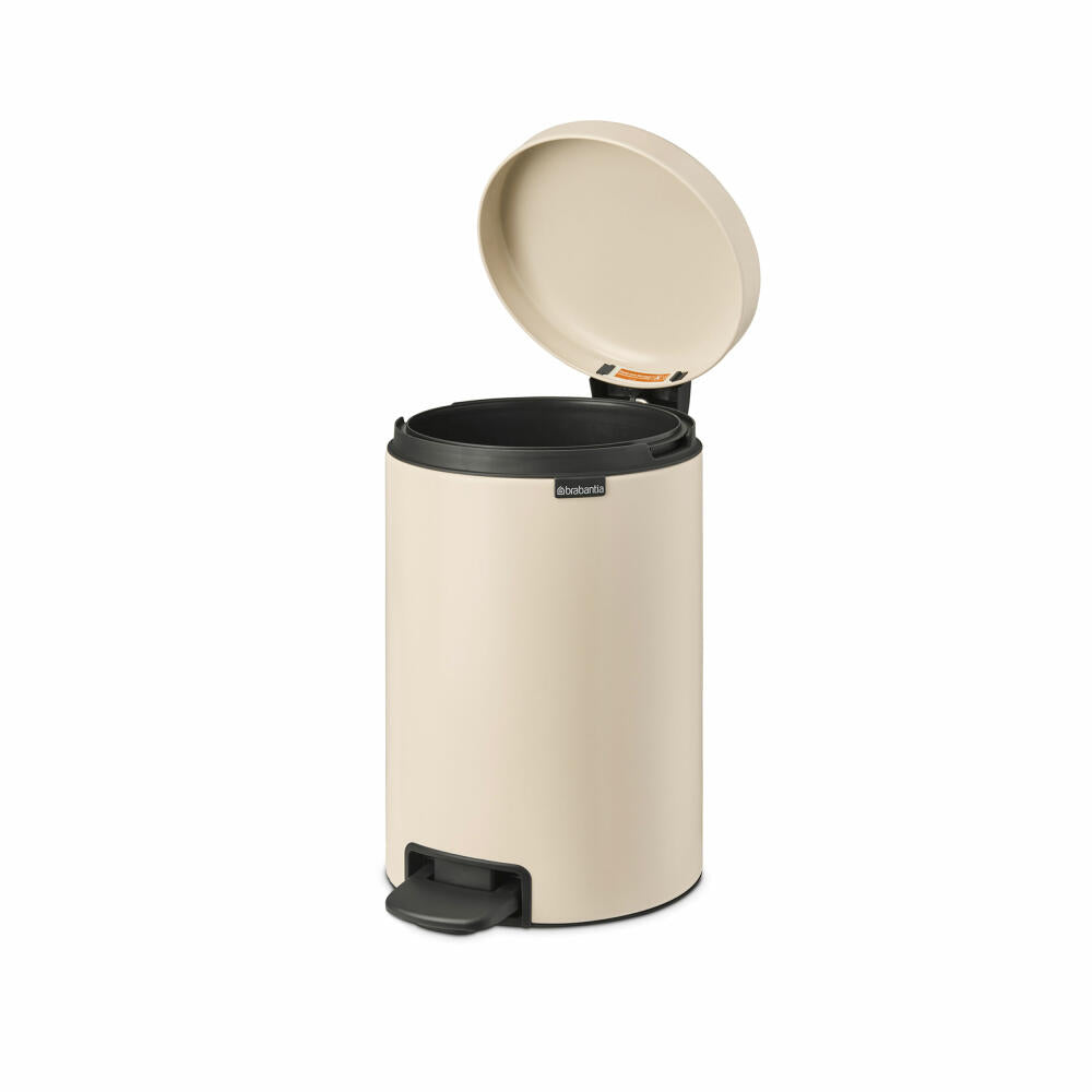 Brabantia Treteimer NewIcon, Abfalleimer, Mülleimer, Stahl, Soft Beige, 12 L, 149924