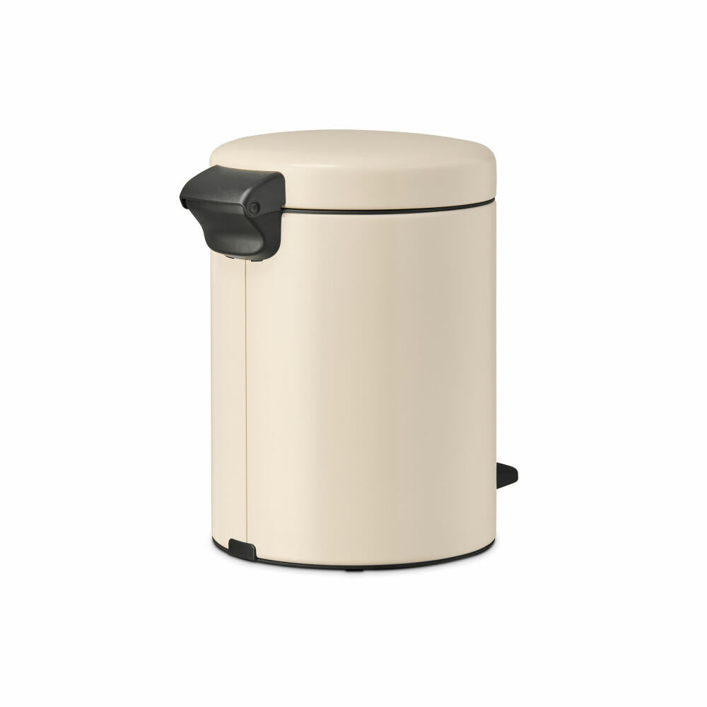 Brabantia NewIcon pedal bin, waste bin, trash can, steel, soft beige, 5 L, 149900