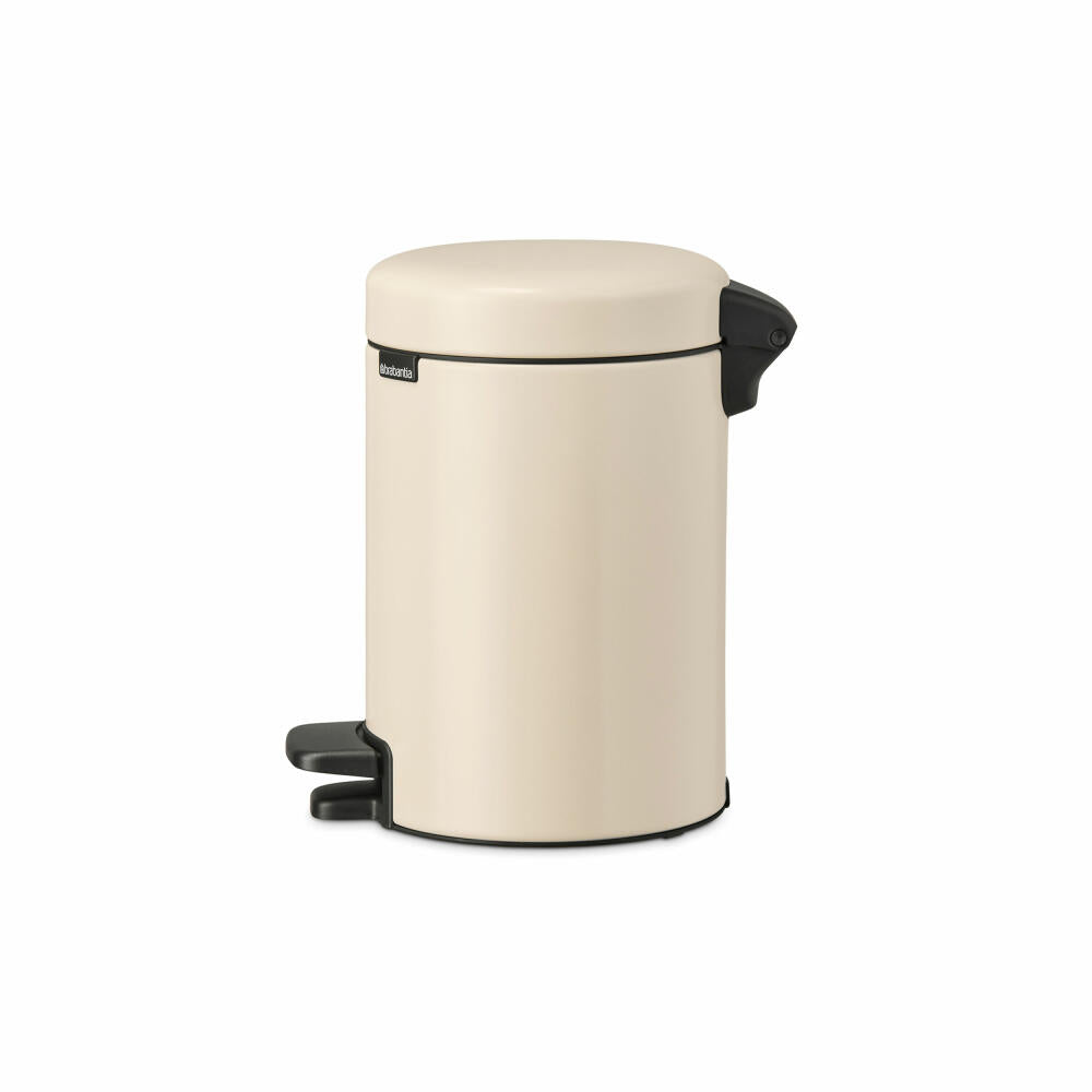 Brabantia NewIcon pedal bin, waste bin, trash can, steel, soft beige, 3 L, 149887