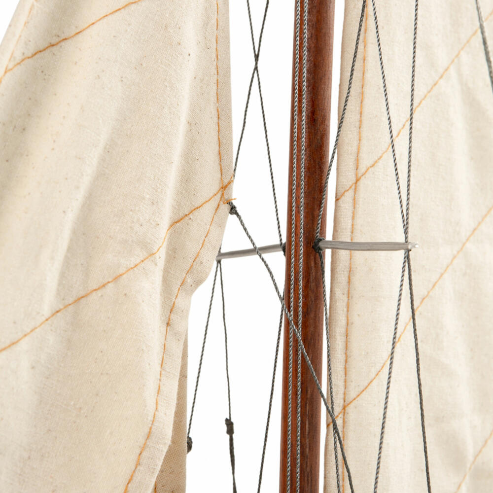 Authentic Models ship model Endeavour L60, sailing ship, decoration, cedar wood, black / white, AS155