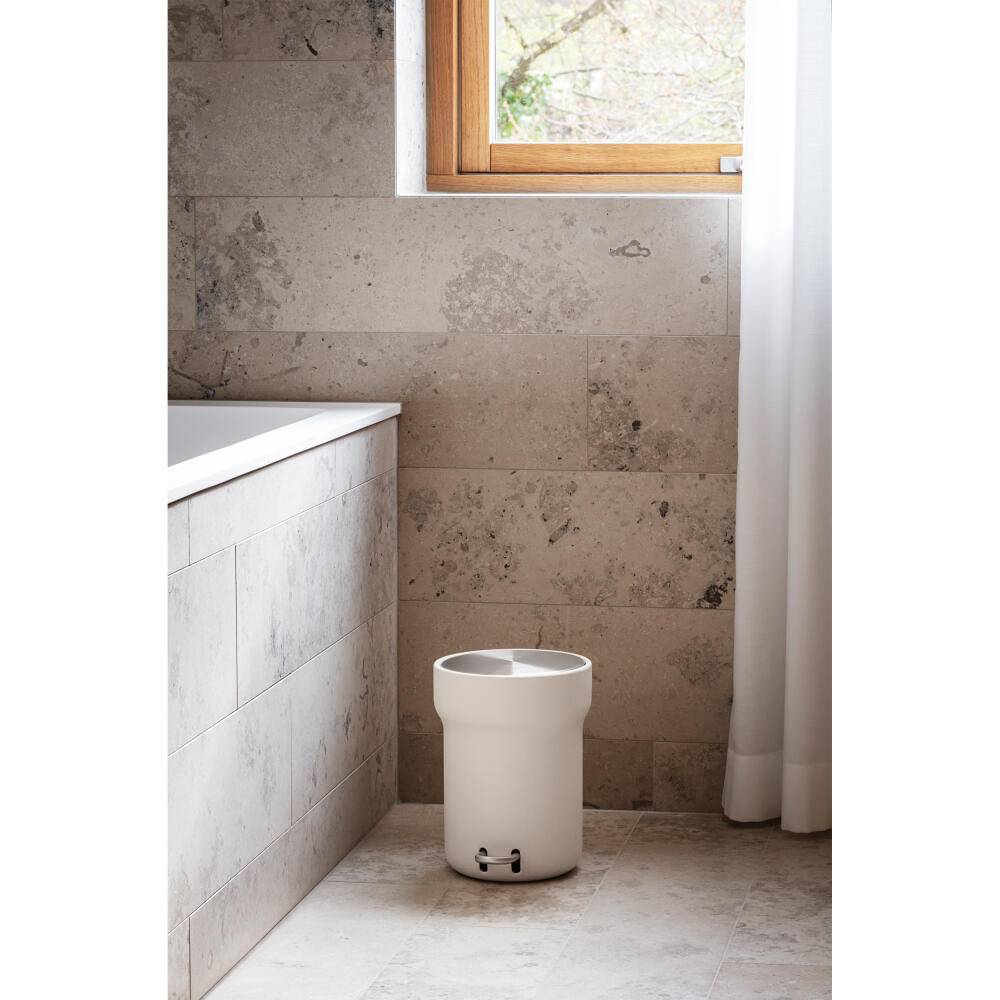 Eva Solo Citadel pedal bin, trash can, bathroom bin, stainless steel, plastic, sand, 5 L, 537781