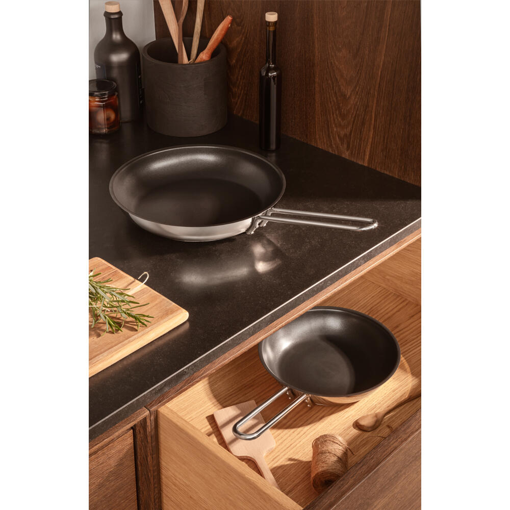 Eva Trio Stainless Steel Bratpfanne, Pfanne, Induktionsgeeignet, Aluminium, Edelstahl, Polished Steel, 28 cm, 302728