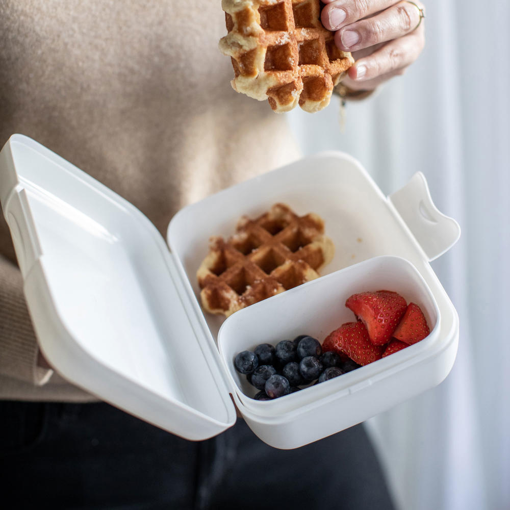 Koziol Liquid safe box Candy S, sauce container, liquid container, food container, thermoplastic, Cotton White, 3199525