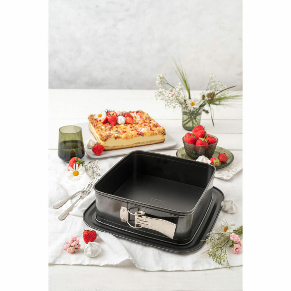 Zenker Springform Bake, Click und Go quadratisch, Backform, Kuchenform, Stahlblech, Schwarz, 24 x 24 cm, 7909