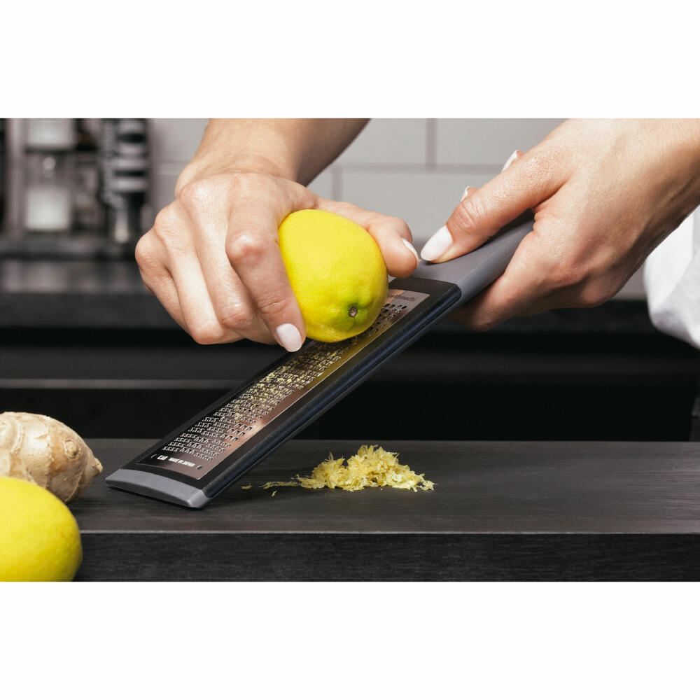 Kai Pure Komachi grater Ichimatsu zester, parmesan grater, nutmeg grater, spice grater, PG-0001