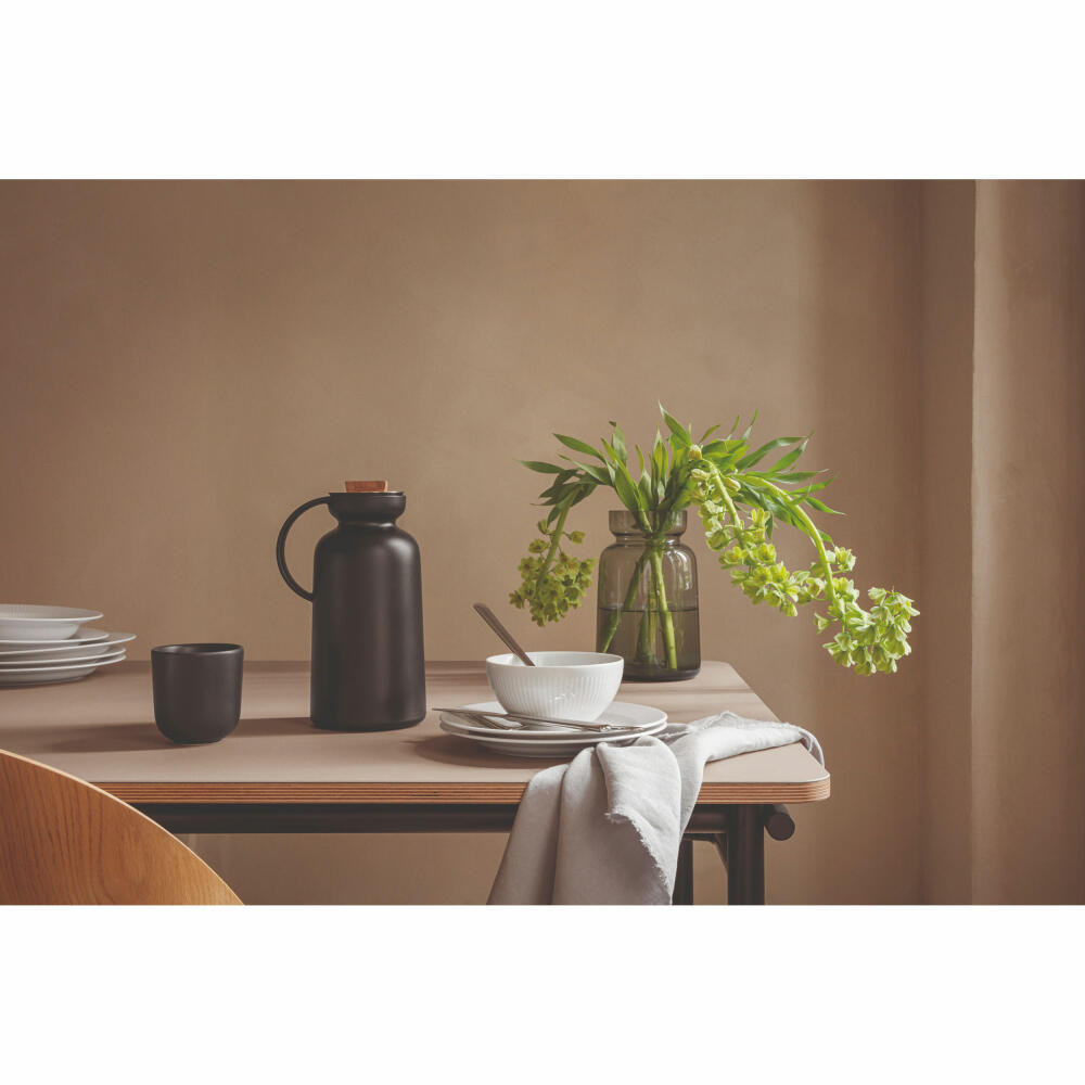 Eva Solo Karaffe Silhouette, Wasserkaraffe mit Deckel, Edelstahl, Kunststoff, Silikon, Eichenholz, Schwarz, 1 L, 502870