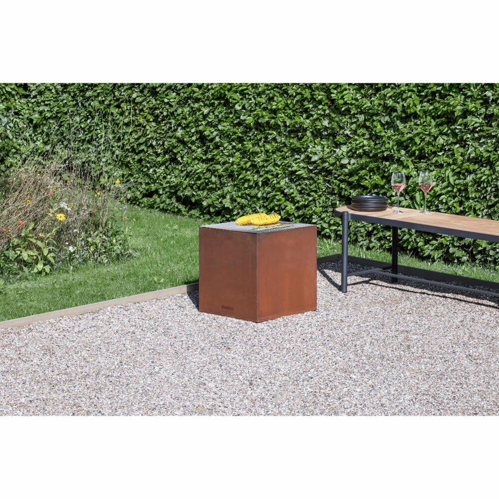 Eva Solo FireCube Gartenkamin, Garten Kamin, Feuerstelle, Holzofen, Gartenofen, Cortenstahl, H 45.2 cm, 571144