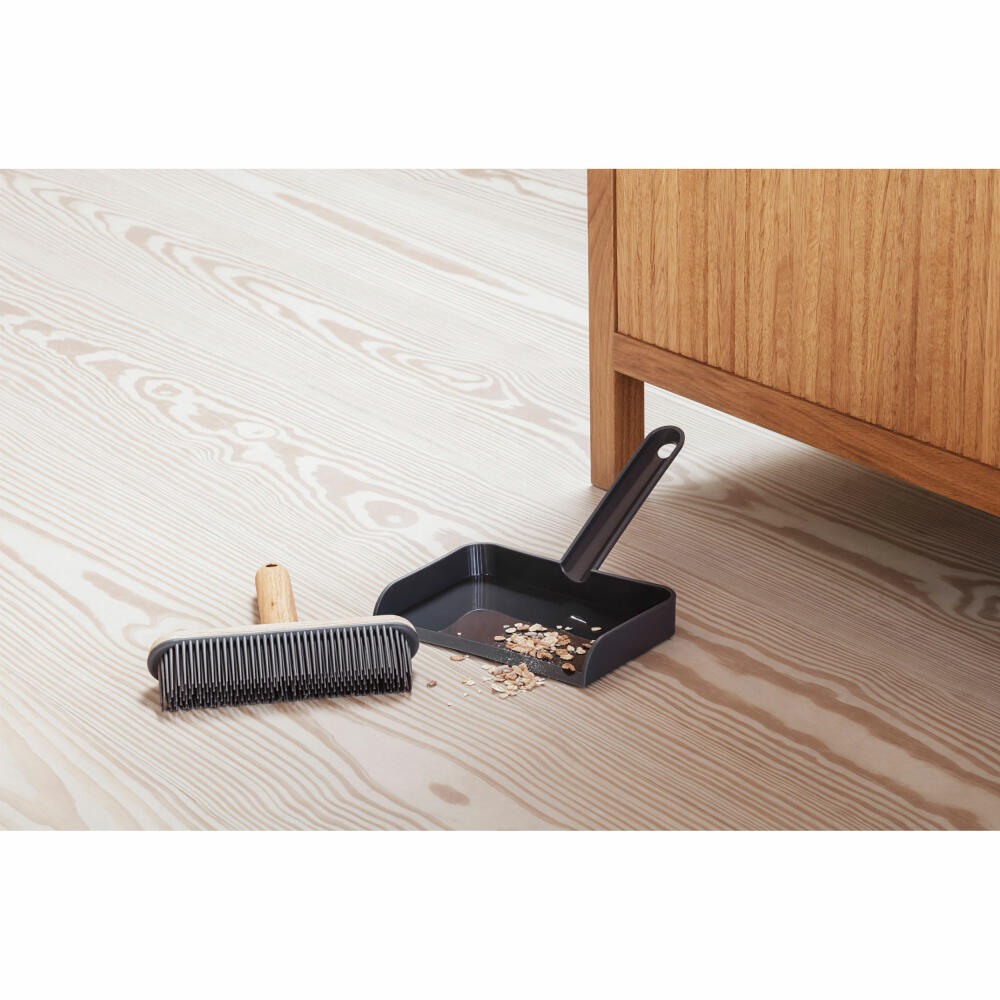 Eva Solo hand brush and dustpan, dustpan set, oak wood, plastic, silicone, black, 530671