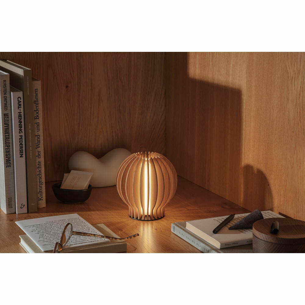 Eva Solo Radiant Rund LED-Leuchte Oak, Kabellos, Tischleuchte, LED-Lampe, Tischlampe, Eichenholz / Kunststoff, H 15 cm, 571383