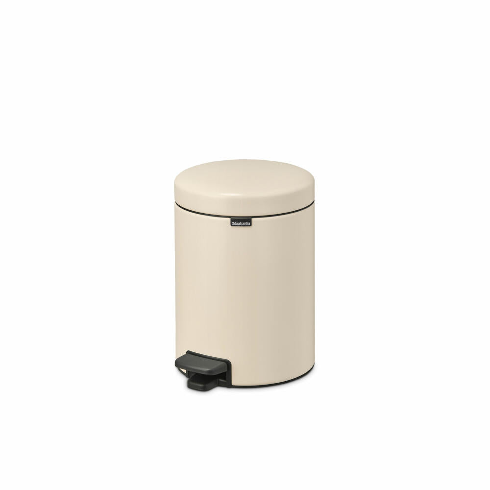 Brabantia Treteimer NewIcon, Kosmetikeimer, Mülleimer, Abfallbehälter, Stahl, Soft Beige, 5 L, 149900